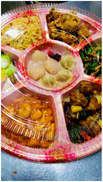 価格は税込です。<br />
写真はイメージです。<br />
お好きなお料理に変更可能です。